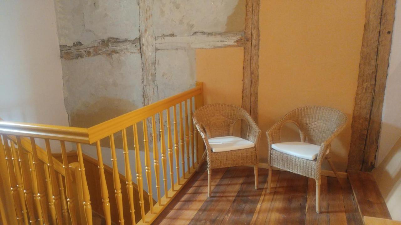 Mirabellenhof - Kleine Ferienwohnung Mit Altstadtblick Biesenthal エクステリア 写真